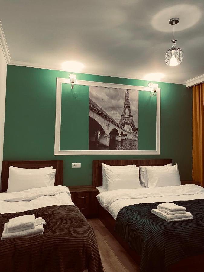 Guesthouse Relax In Kazbegi Eksteriør billede