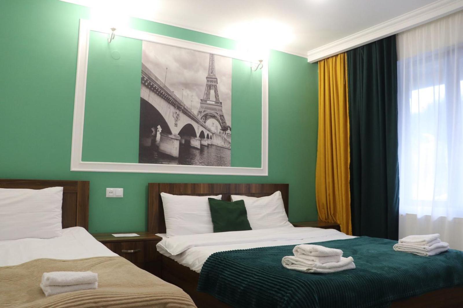 Guesthouse Relax In Kazbegi Eksteriør billede